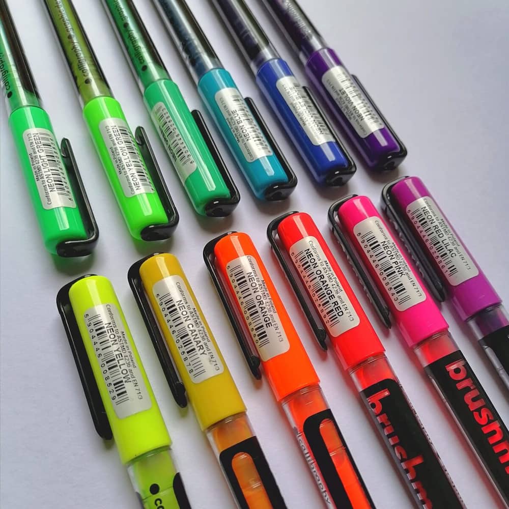 Karin Brushmarker PRO 12 Color Neon Marker Set